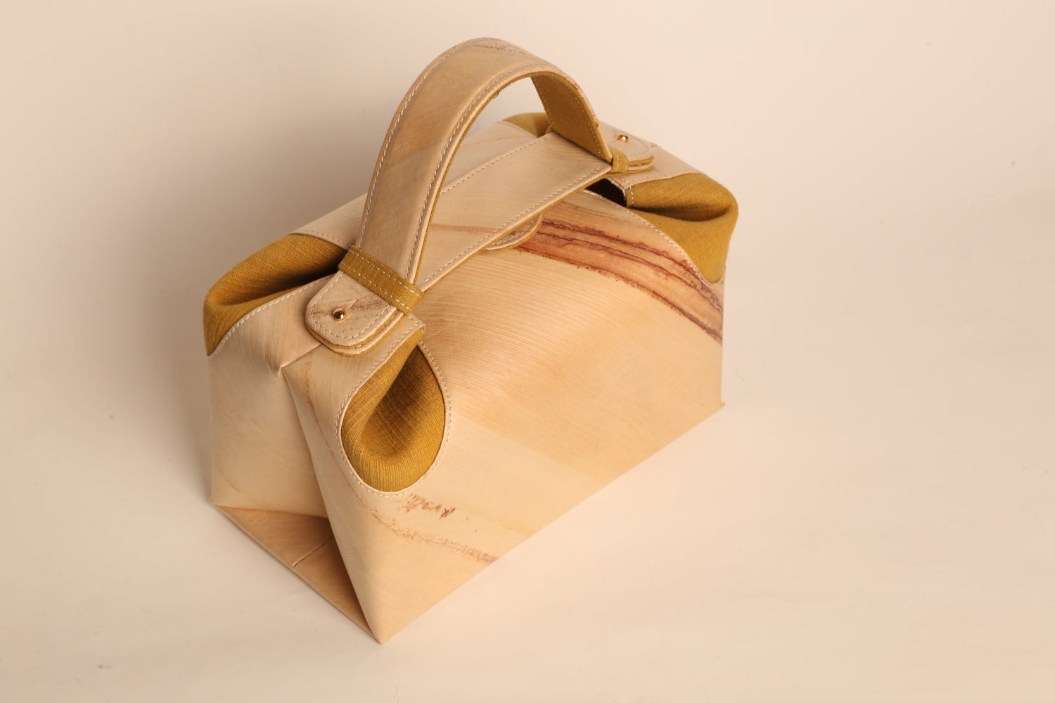 Maroquinerie feuille de bananier