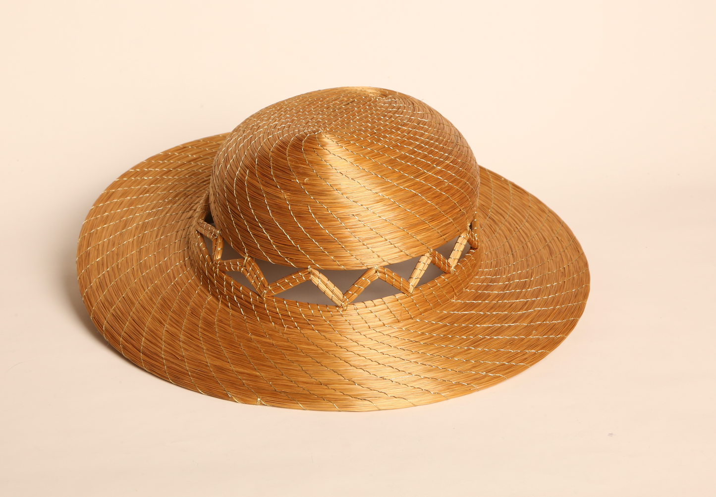 Chapeau Colonial